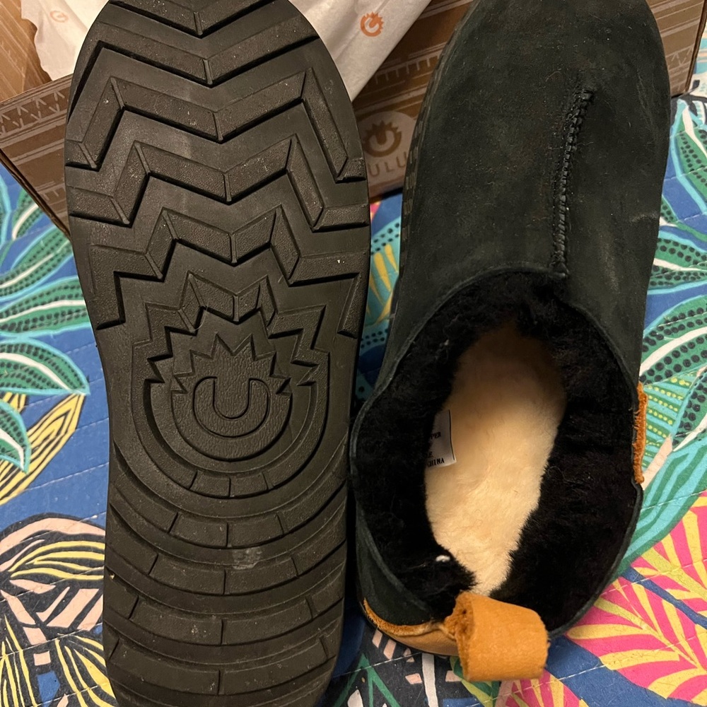 New slippers - Picture 3 of 5